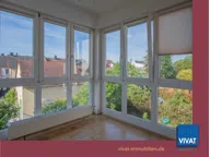 Titelbild für Willkommen in diesem charmanten Dachgeschoss-Apartment, das sich in einem gepflegten